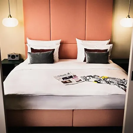 Jams Music Hotel
