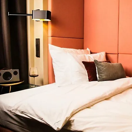 Jams Music Hotel 4*