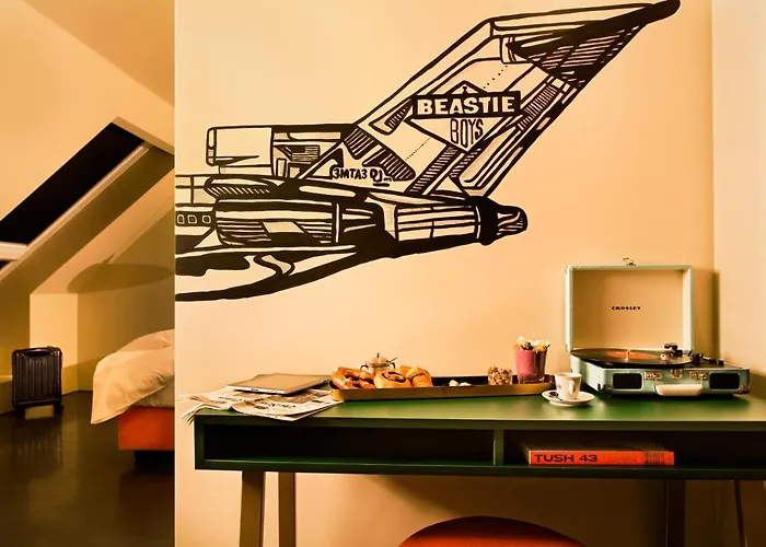 Jams Music Szálloda 4*