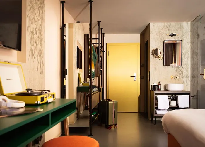 Hotel Jams Music 4*