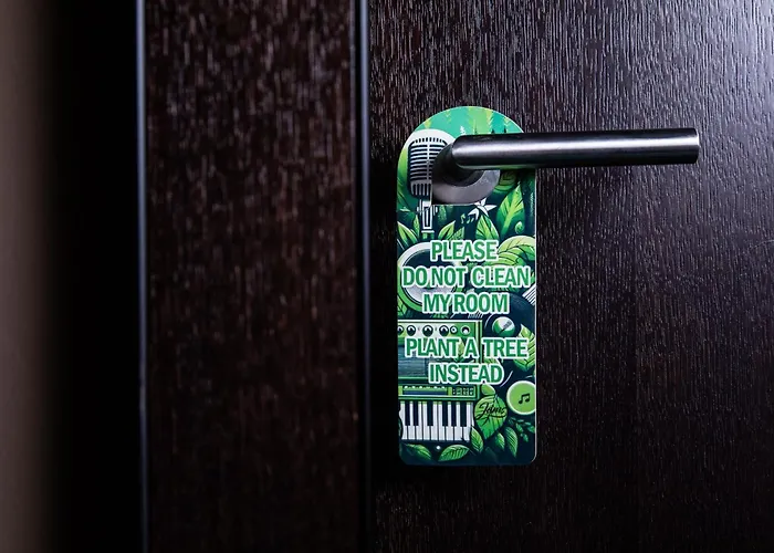 Szálloda Jams Music 4*