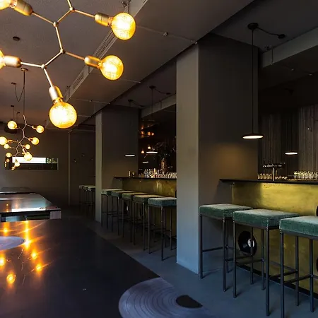 Jams Music 4* Münih