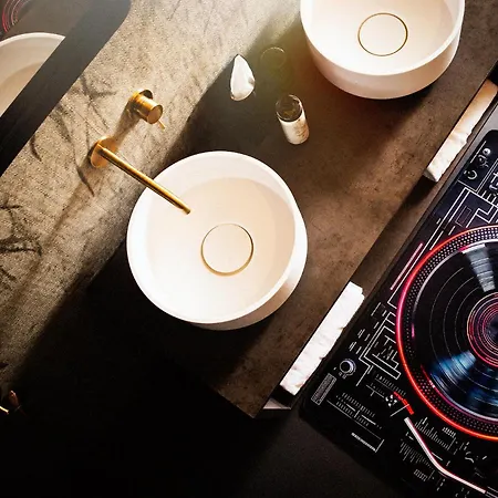 Jams Music 4* Münih